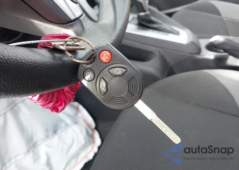 2014 Ford Focus Se from USA, damaged, VIN 1FADP3K28EL409386